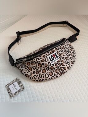 NEW Love Brighton Wild Cat Belt Bag Fanny Pack Purse Leopard Print Fanny NWT